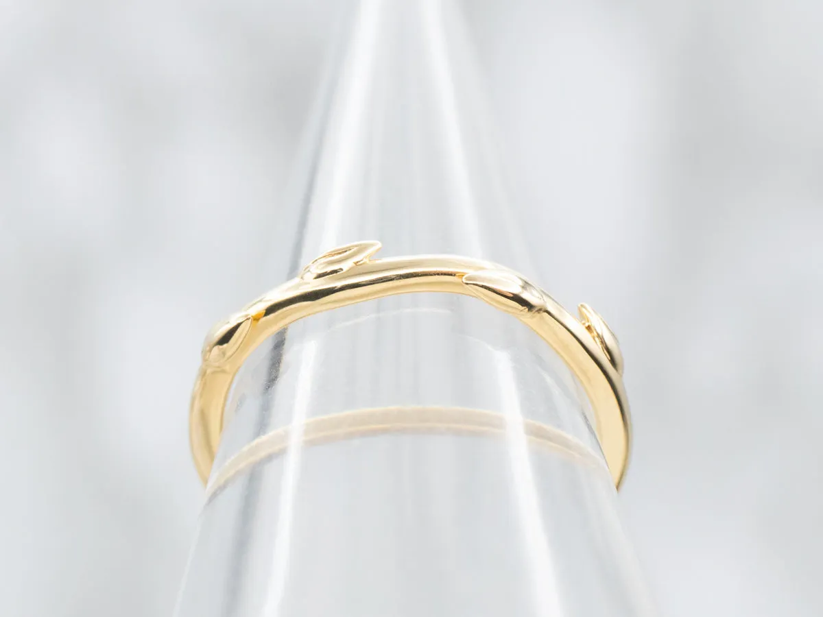 18K Gold Ivy Vine Pattern Band