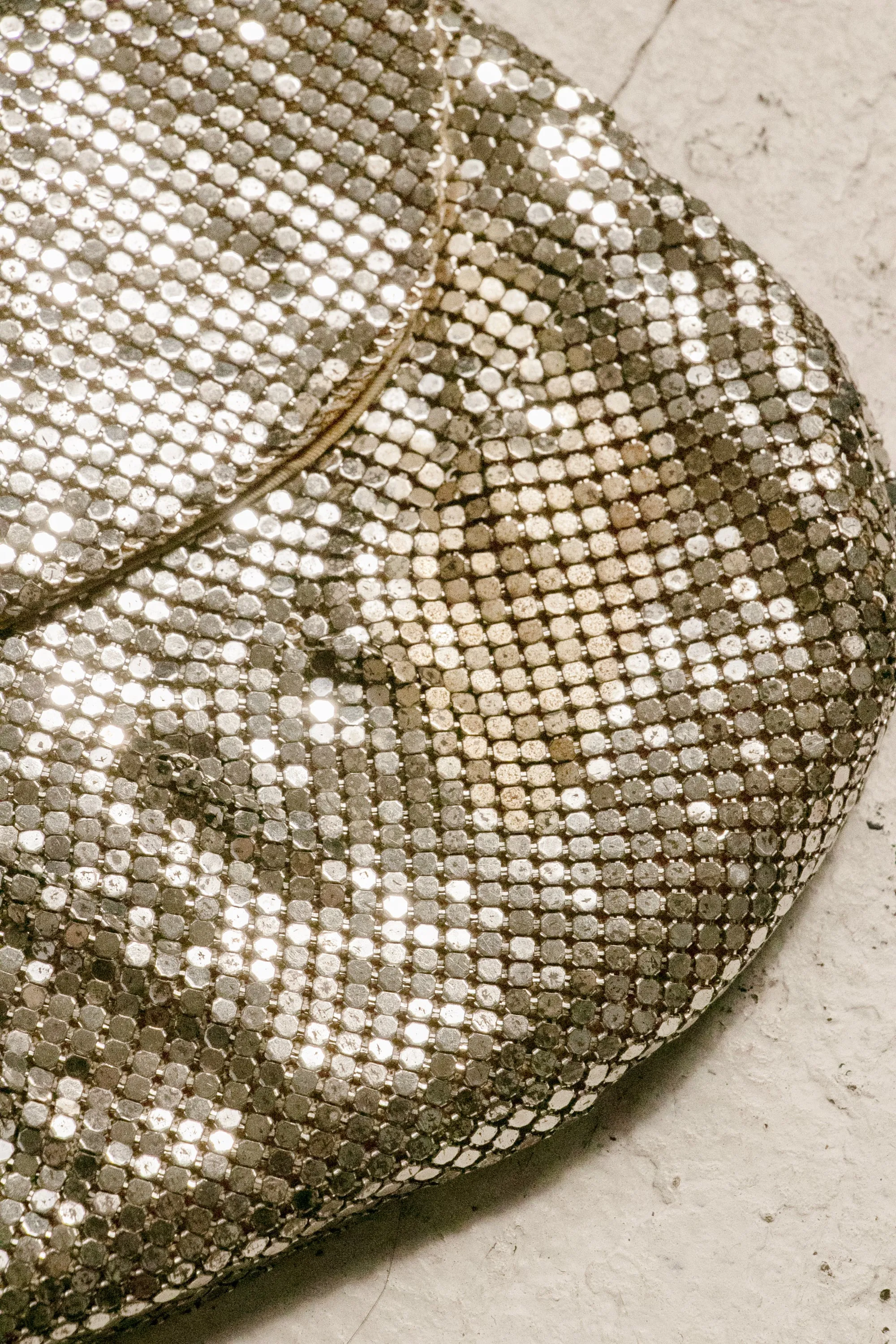 1950s Whiting & Davis Purse Mesh Silver Metal Clutch Bag