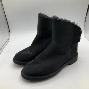 Black Boots Ankle Flats Ugg, Size 7