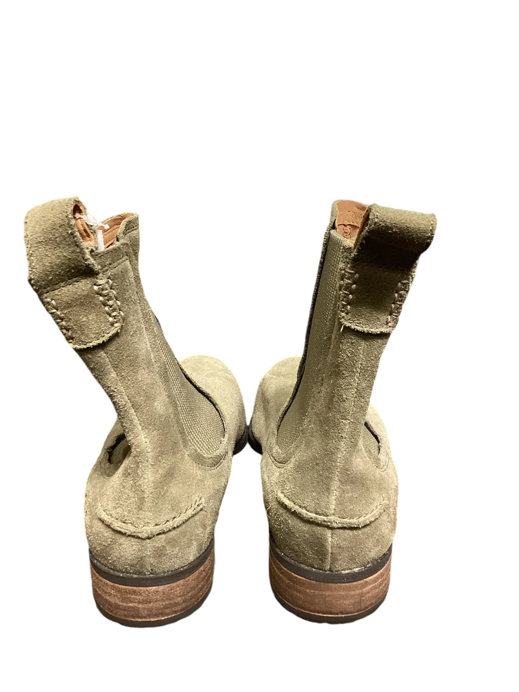 Boots Ankle Flats By Ugg In Green, Size: 9