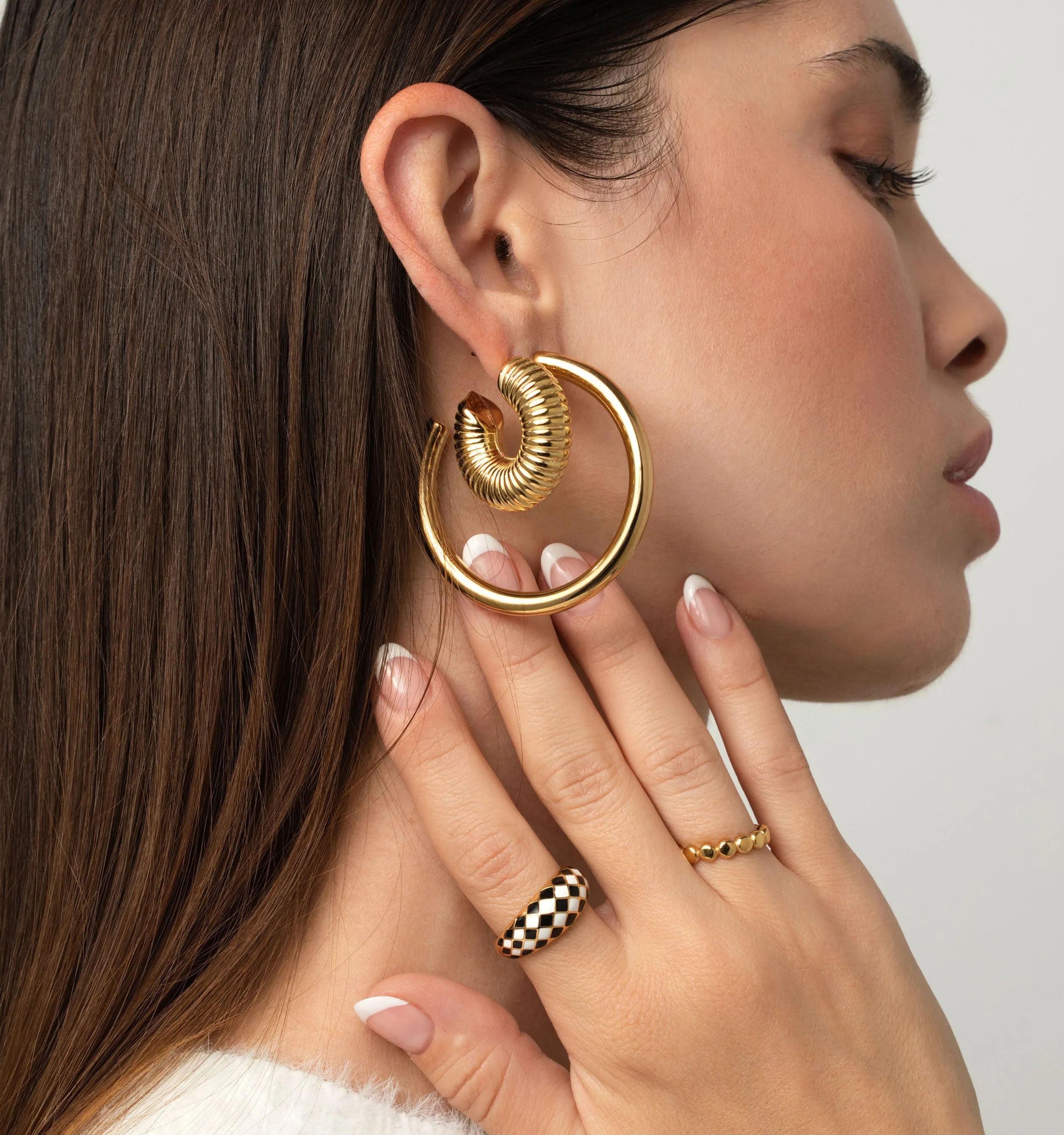 Naomi Chunky Textured Hoops