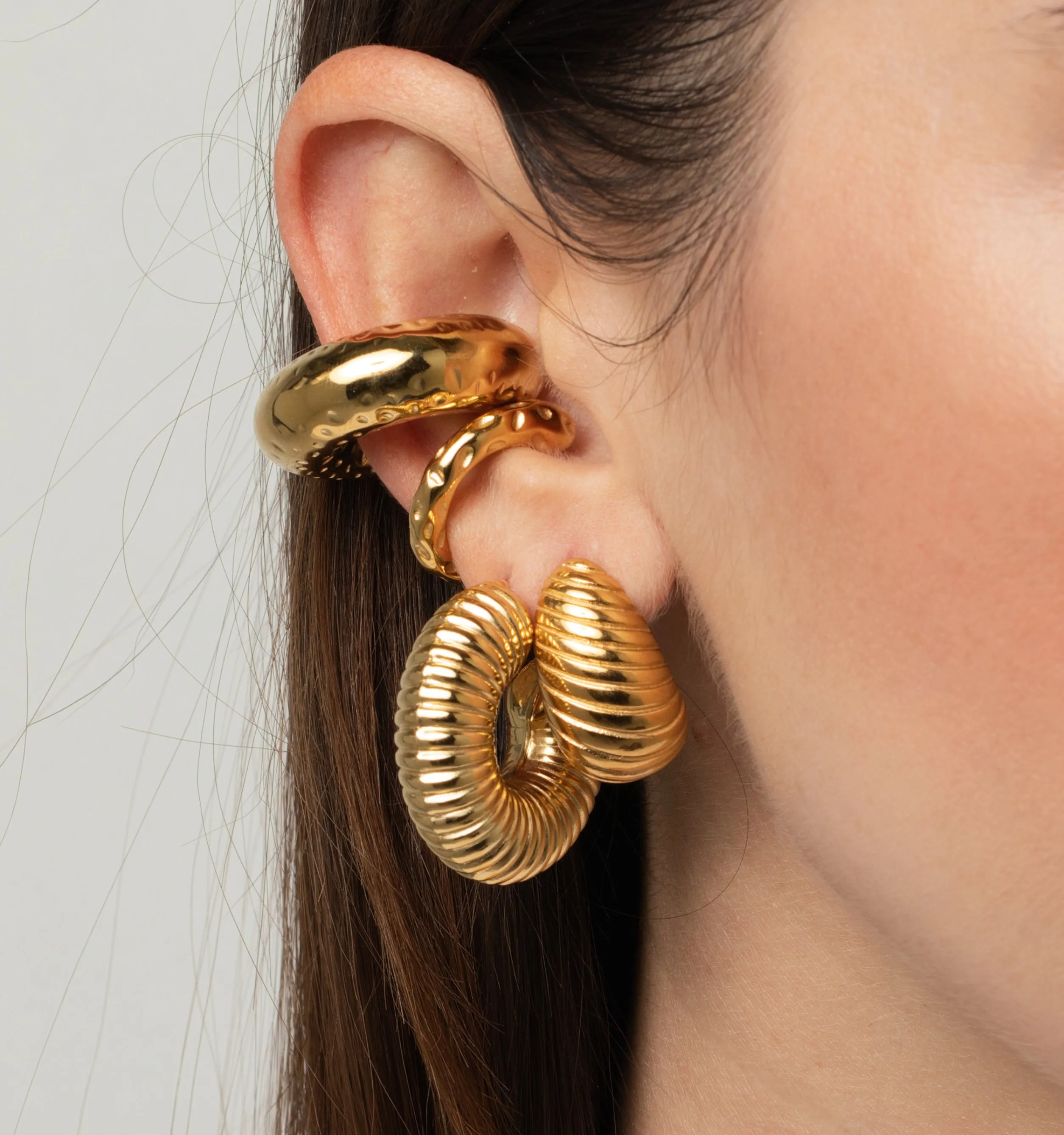 Naomi Chunky Textured Hoops