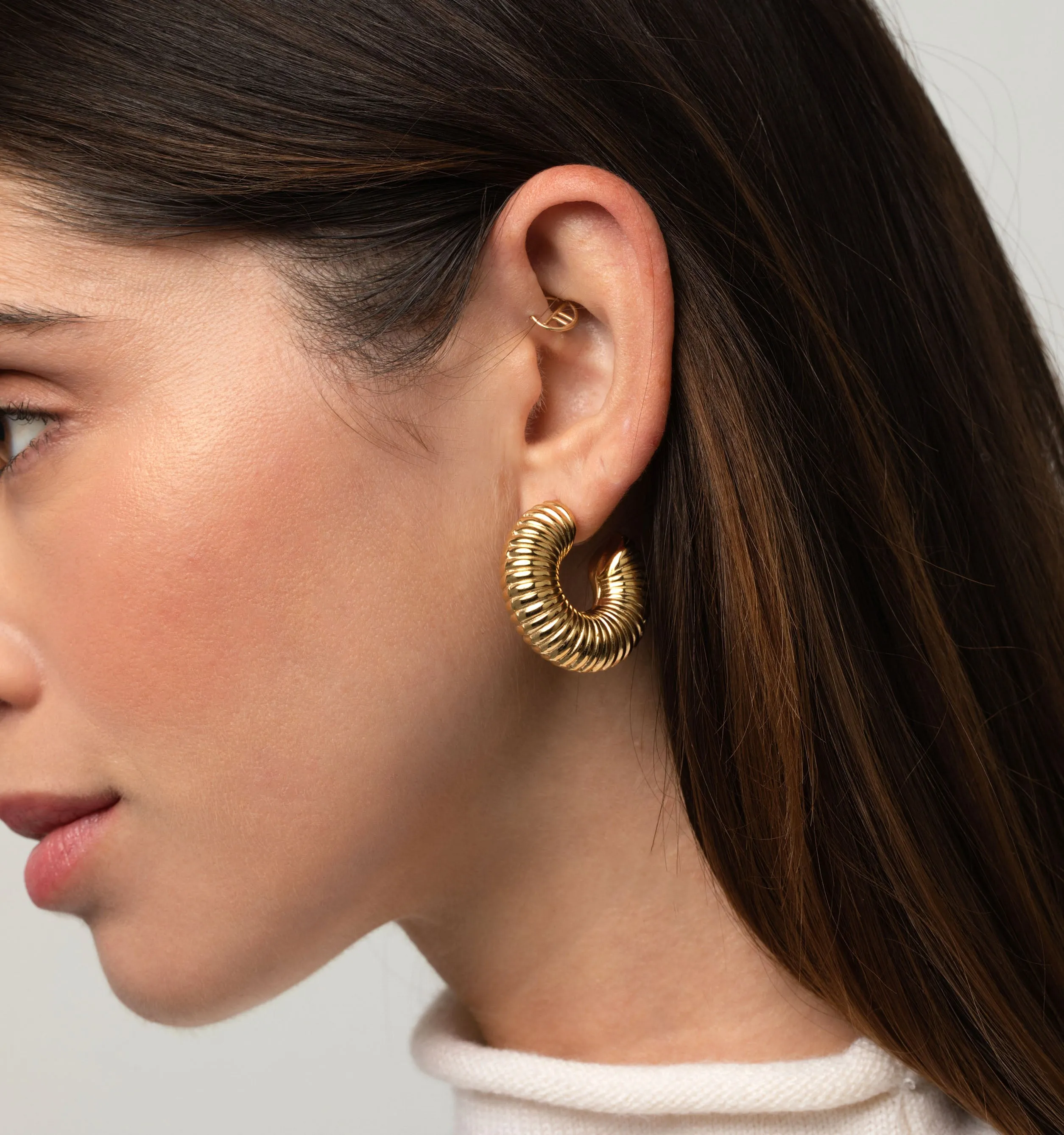 Naomi Chunky Textured Hoops