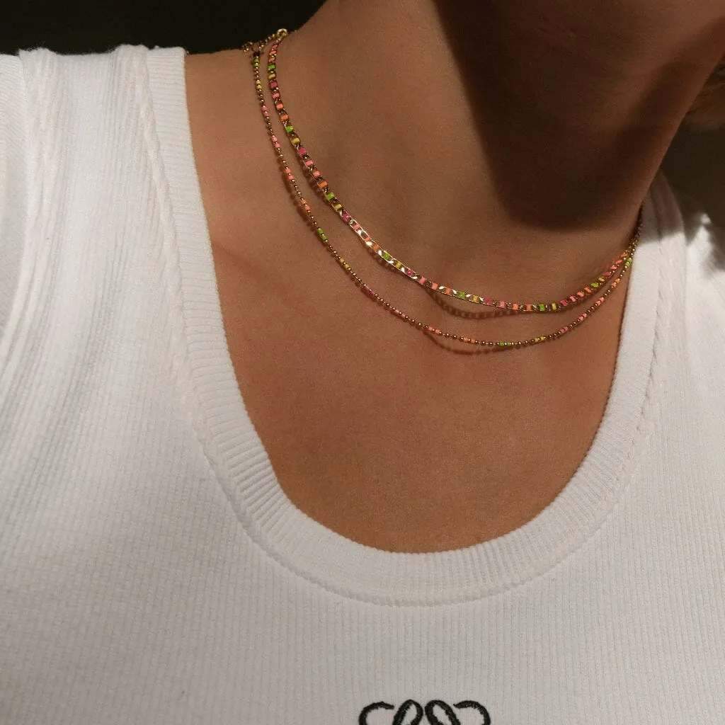 Nauman neon flat chain necklace