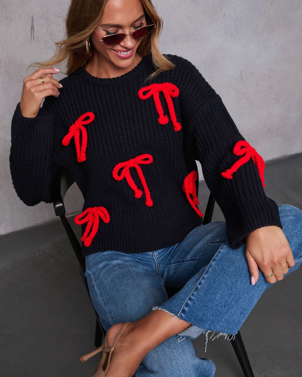 Sealed In Bow Detail Pullover Sweater