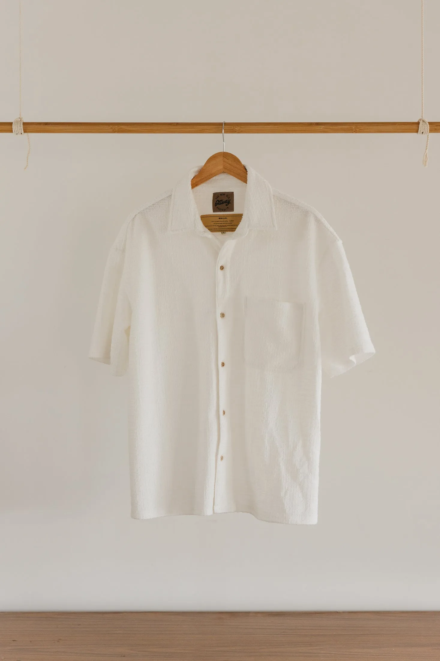 Wells - Textured Short Sleeve Shirt - White